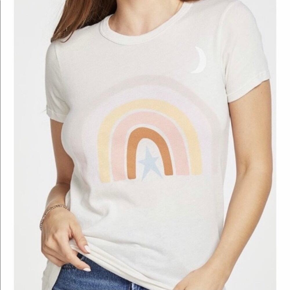 Chaser Rainbow Basic Slim Tee Size Medium